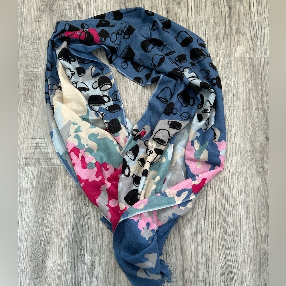 Stylish‎ Multicolor Scarf with Abstract Coffee Cup Pattern